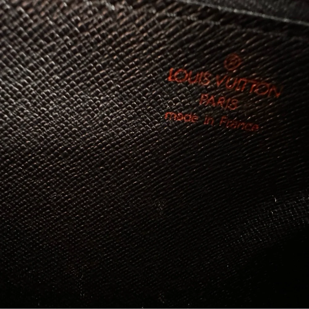 Louis Vuitton Epi clutch- Chain or Duster bag No Included!!! - Picture 5 of 17